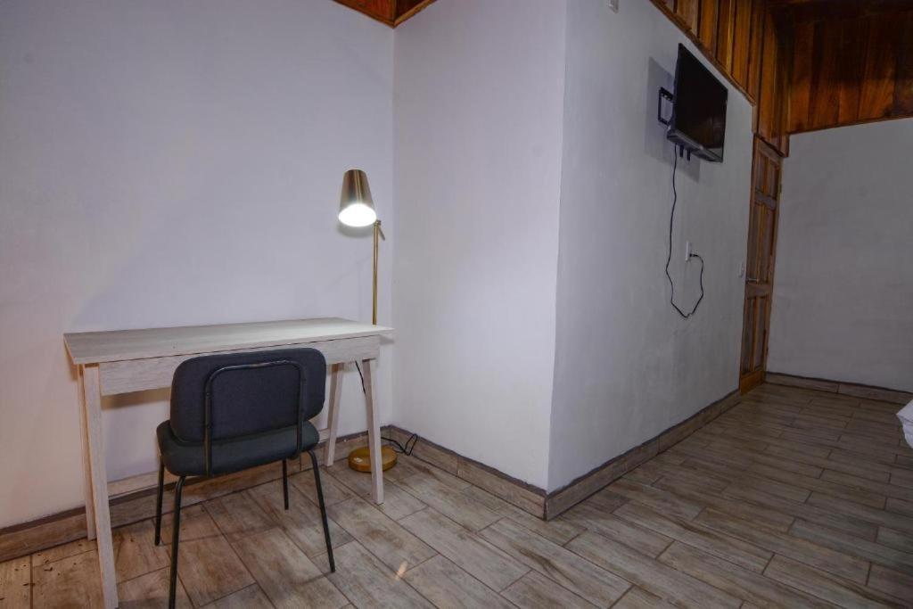 Cabanas Roca Verde Monteverde Εξωτερικό φωτογραφία