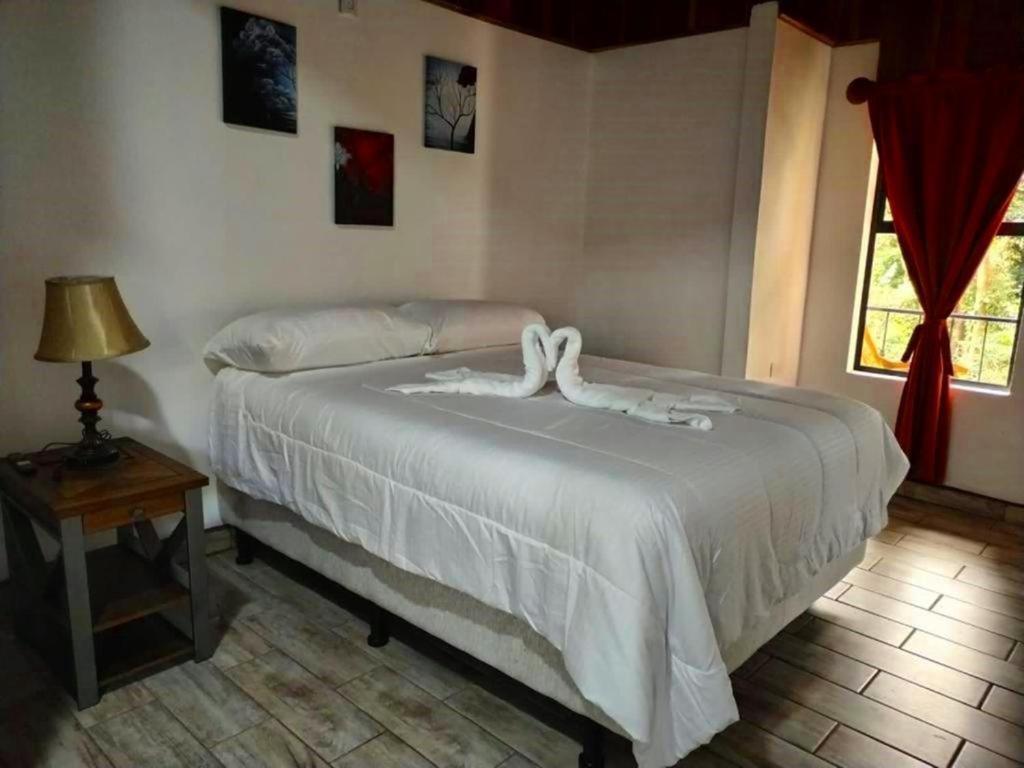 Cabanas Roca Verde Monteverde Εξωτερικό φωτογραφία